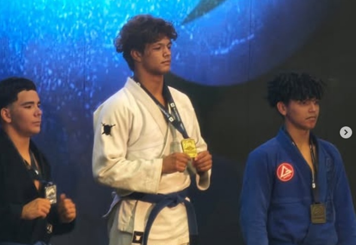 Faixa-azul Klauss Pato, de apenas 17 anos, estará em ação na disputa do Turris Invitational, em novembro (Foto: Reprodução)