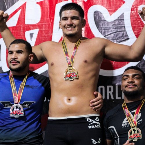 Leonardo Carino deu show no ADCC Open Petrópolis e mais uma vez saiu como campeão na competição (Foto: Dani Pimenta)